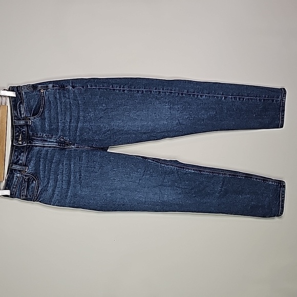 American Eagle size 4 regular high rise stretch mom jeans - Picture 1 of 8